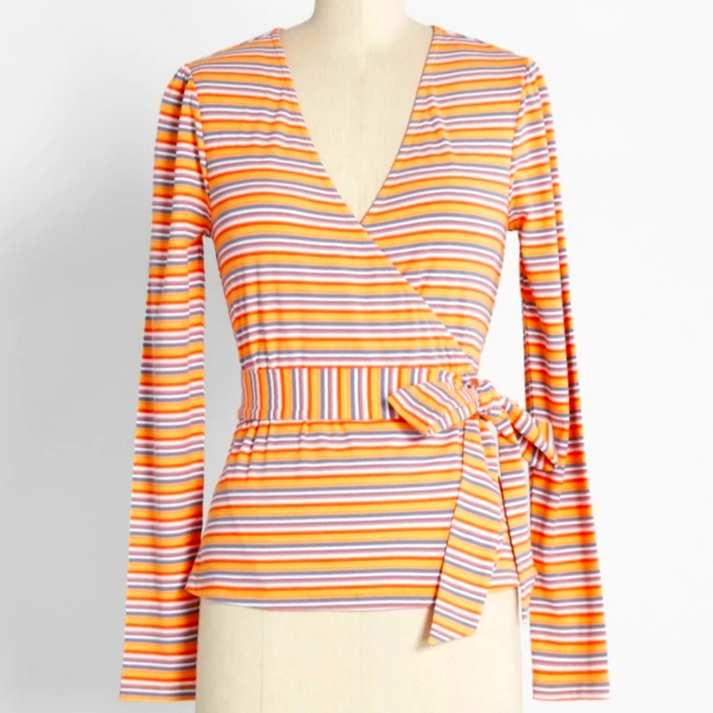 NWT Modcloth " Betting on myself " Tie Wrapped Blouse